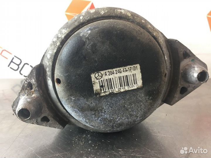 Подушка крепления двигателя Mercedes C-Class W204