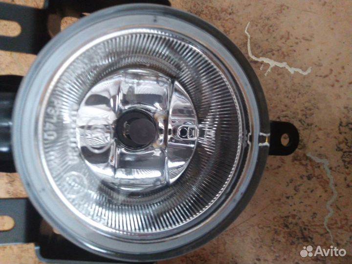 Противотуманные фары mitsubihi padjero V73W, V75W