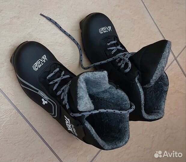 Лыжные ботинки 39 размер nnn