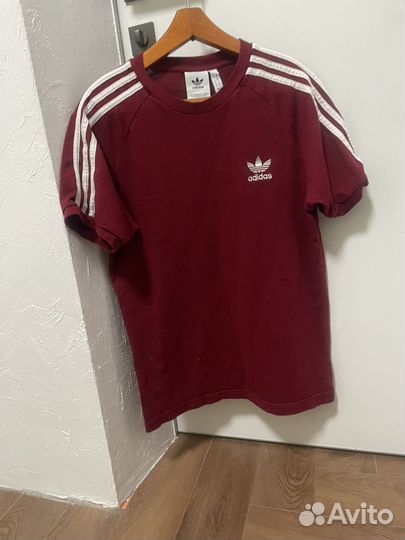 Футболка adidas