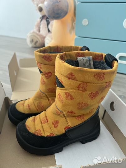 Ботинки зимние для девочки