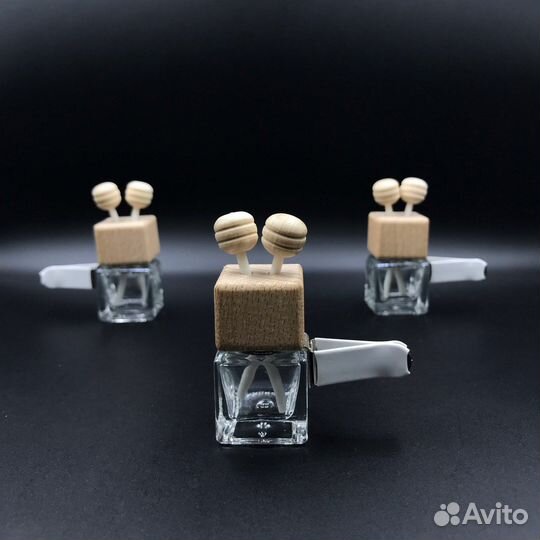 Автомобильный ароматизатор