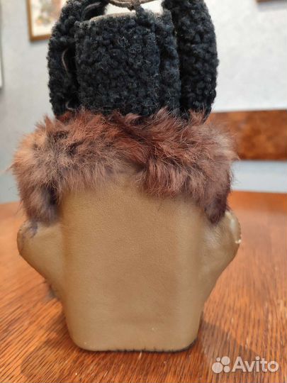 Бутылка подарок кожа мех ручная работа