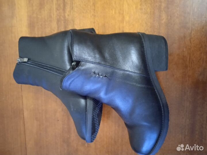 Ботинки женские зимние 38 размера бу