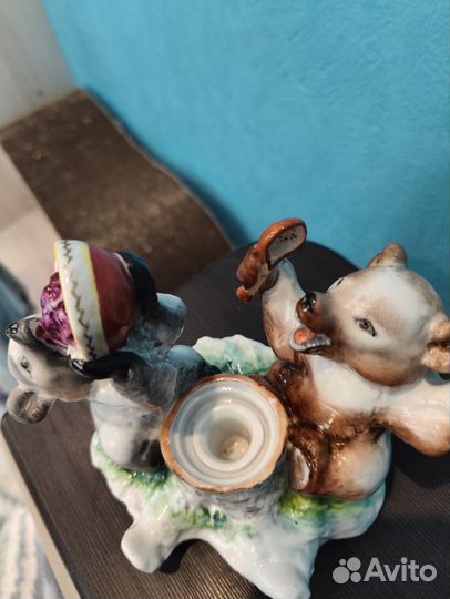 Фарфоровая чернильница 