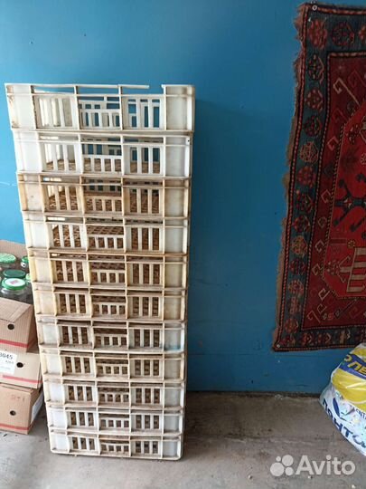 Ящик пластиковый