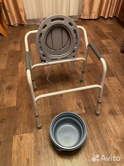 Кресло туалет для инвалидов и пожилых людей