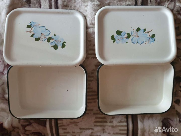 Эмалированный лоток