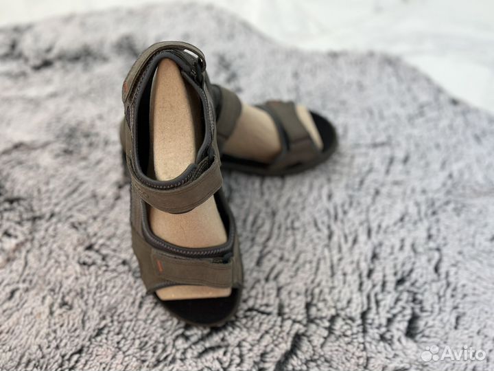 Новые сандалии ecco (оригинал), р.41