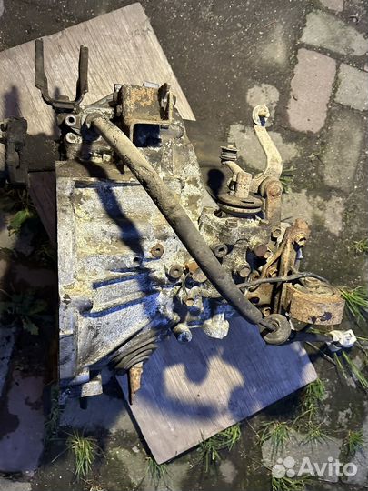 Продам МКПП тойота карина