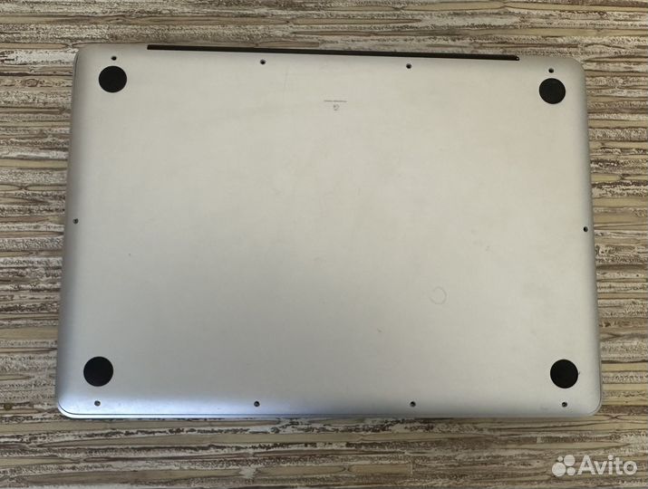 MacBook Pro (13 дюйма, середина 2010 г.)