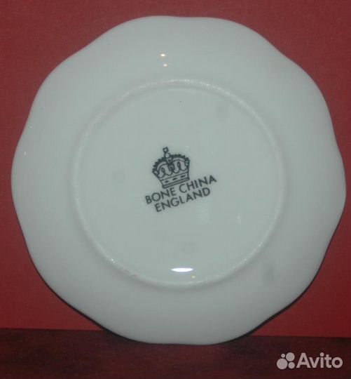 Фарфоровая мини тарелка, d5 см. Собака