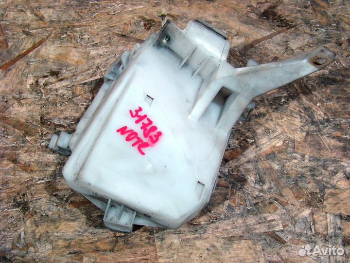 Nissan Note E11 Корпус блока предохранителей