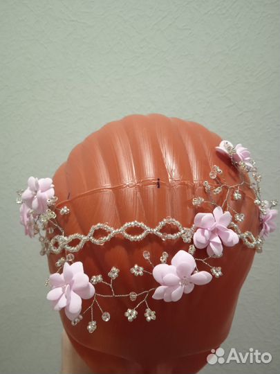 Повязка на голову из бисера