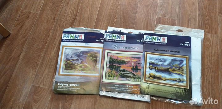 Лот наборов вышивки