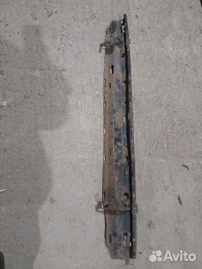 Усилитель бампера зад. Opel Vectra