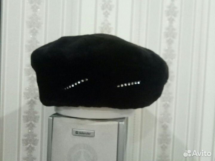 Берет мутон