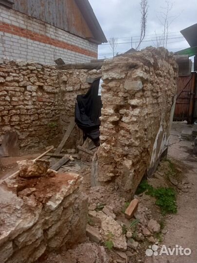 Кирпич бу,камень бу