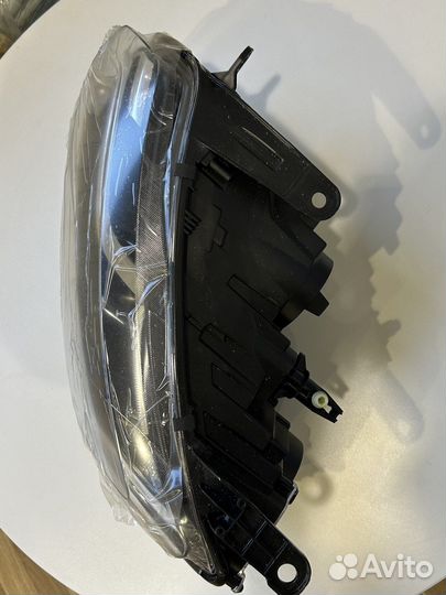 Фара левая Renault Duster 2 (2020-нв), 260608473R