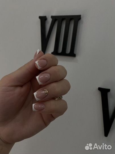Маникюр наращивание