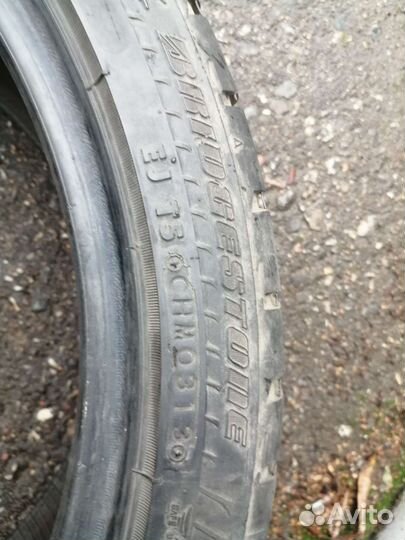 Bridgestone Potenza S001 255/35 R18 90W