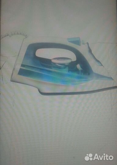 Утюг паровой Starwind