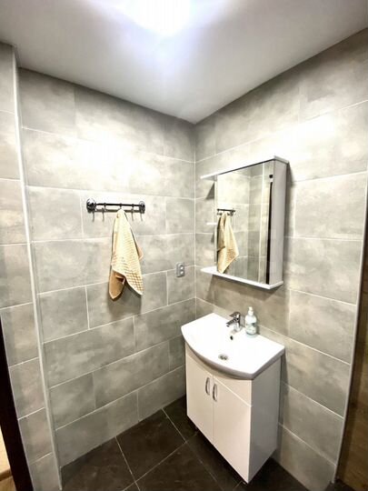 2-к. квартира, 40 м², 1/5 эт.