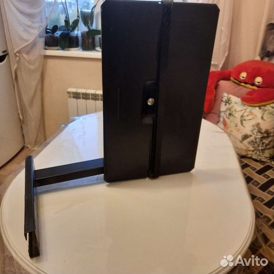 Кронштейн под телевизор