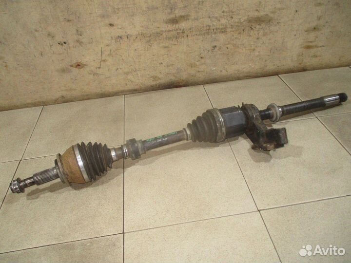 Полуось передняя правая Lexus NX 200t (AZ10)