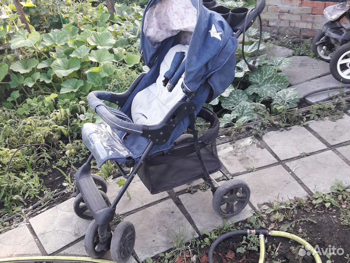 Прогулочная коляска