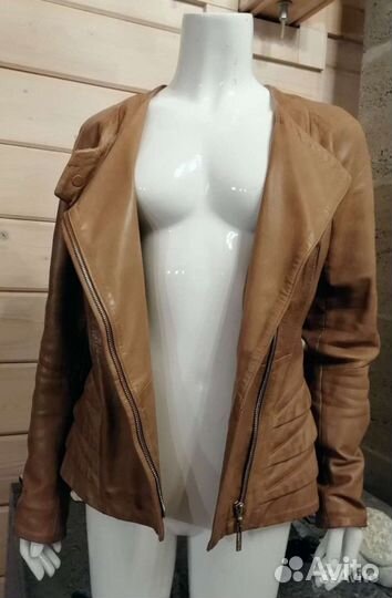 Куртка кожаная женская 46