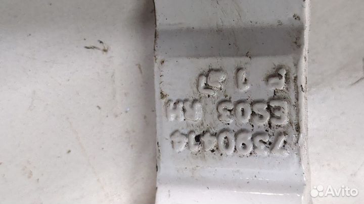 Петля крышки багажника правая BMW 5 G30, G31, 2019