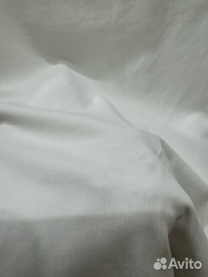 Блузка белоснежная