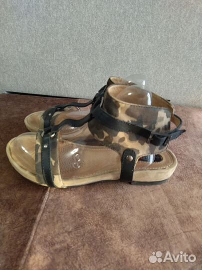 Босоножки женские 39 размер