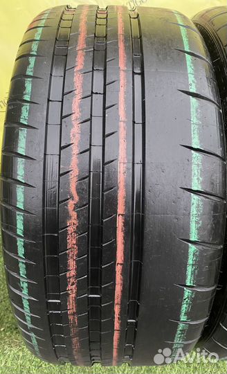 Momo North Pole W2 205/45 R17 88V