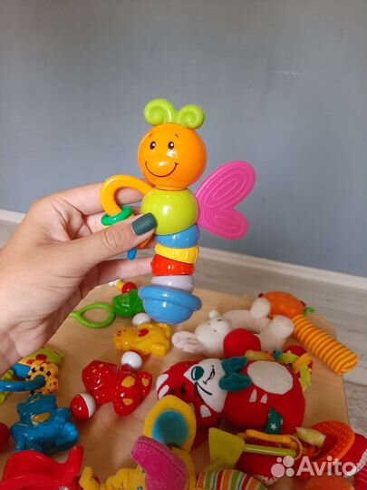 Игрушки погремушки