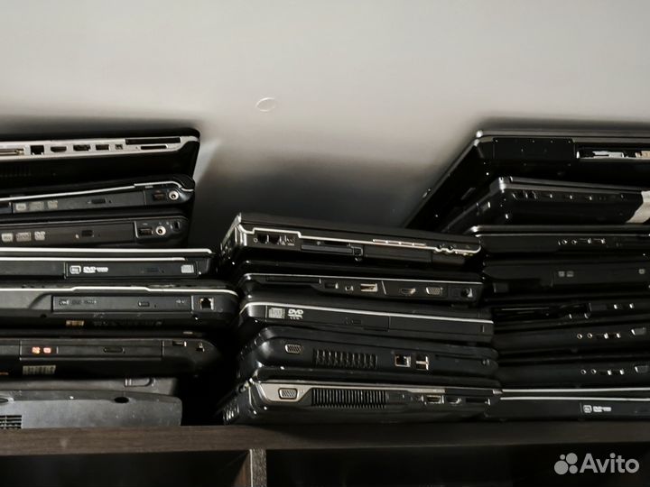 Много (30+) старых ноутов на разбор / ремонт