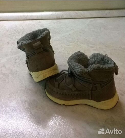 Зимние ботинки
