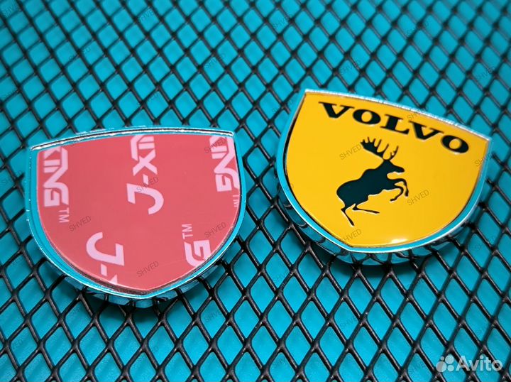Наклейки декоративные volvo металлические комплект