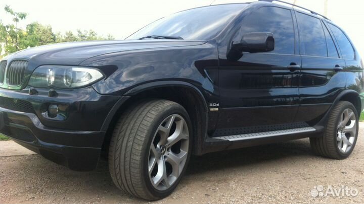 Расширители арок на BMW X5E53