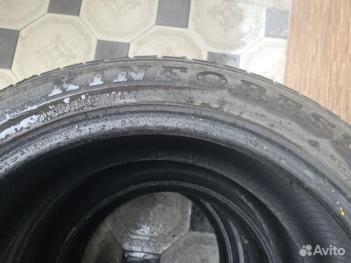 Kinforest KF-550 235/40 R18