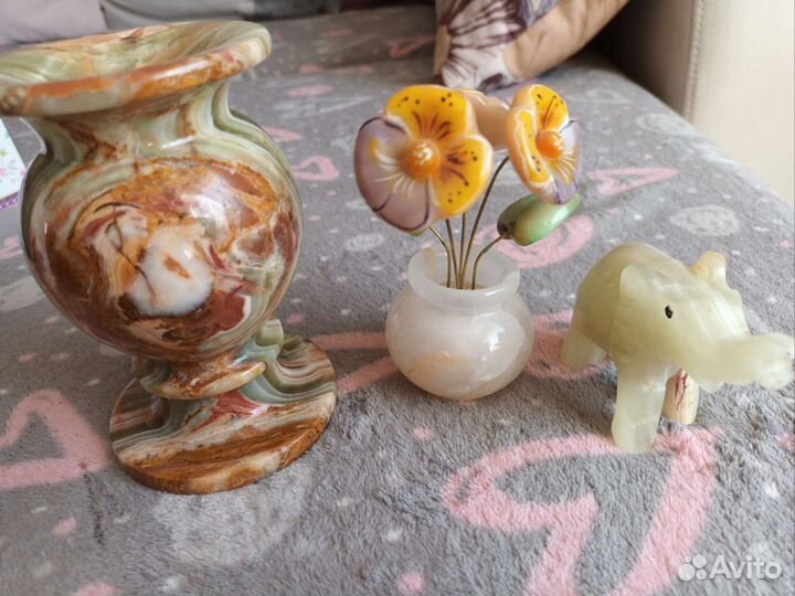 Изделия из оникса