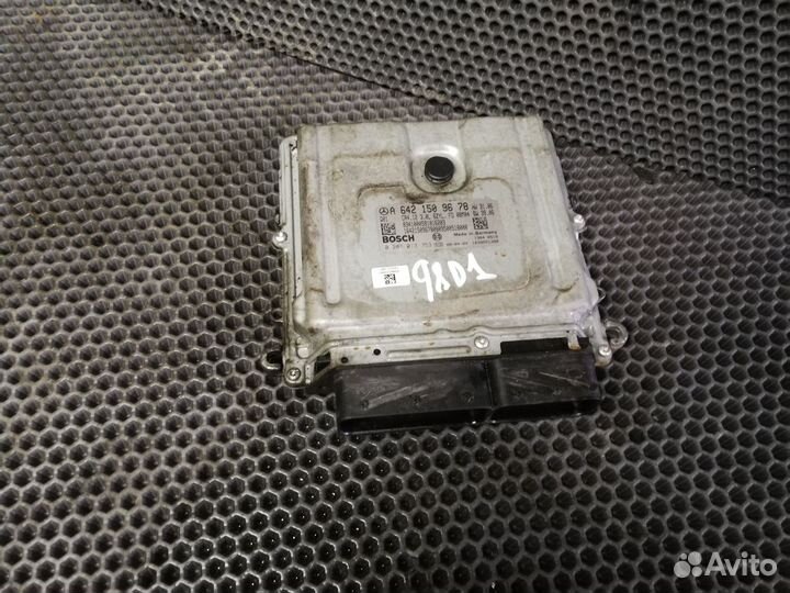 Блок управления двигателя Mercedes ML GL 164 om642