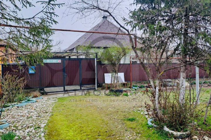 Дом 51,8 м² на участке 5,7 сот.