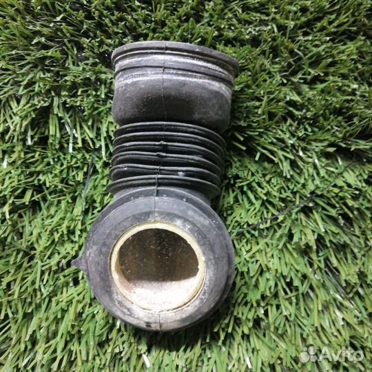 Заливной патрубок Bosch 368862