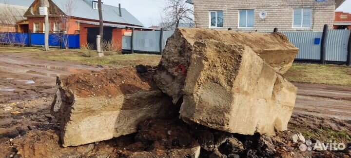 Фундаментные блоки б/у бесплатно