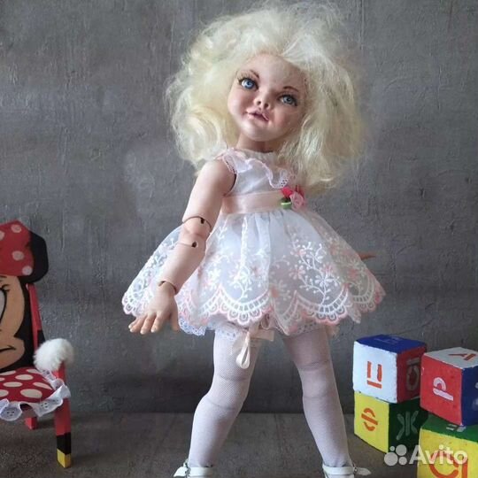 Шарнирная кукла