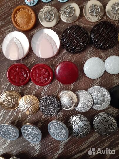 Старинные пуговицы СССР с ушком 49 штук разные