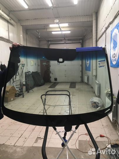 Лобовое стекло Шкода Суперб