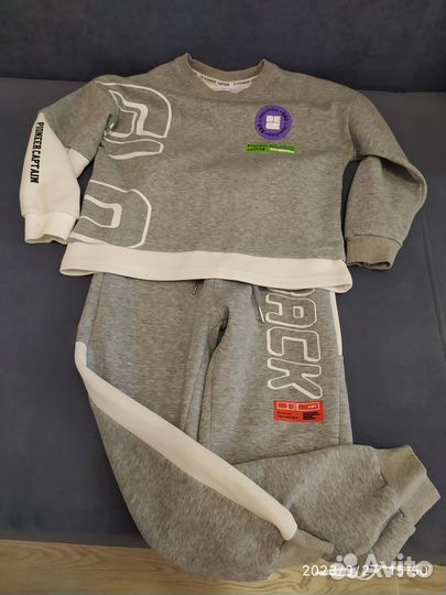 Спортивный костюм 130см